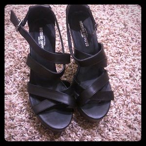 Mossimo Shoes: SZ 6 1/2